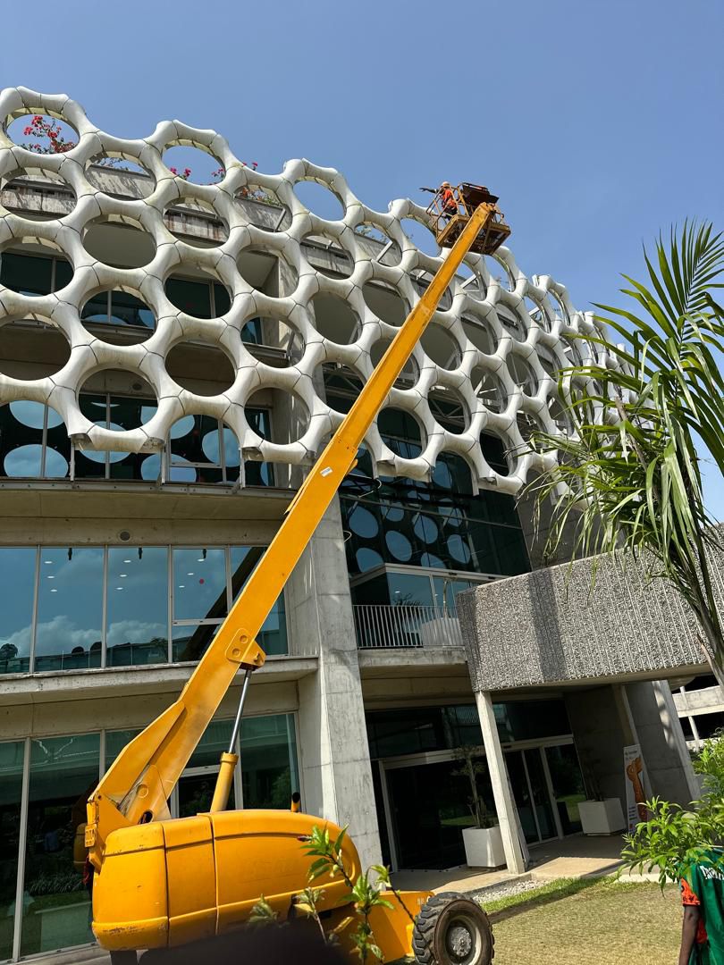 Tour Ivoire façade nid d'abeille